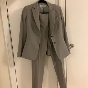 Tahari Grey Pantsuit